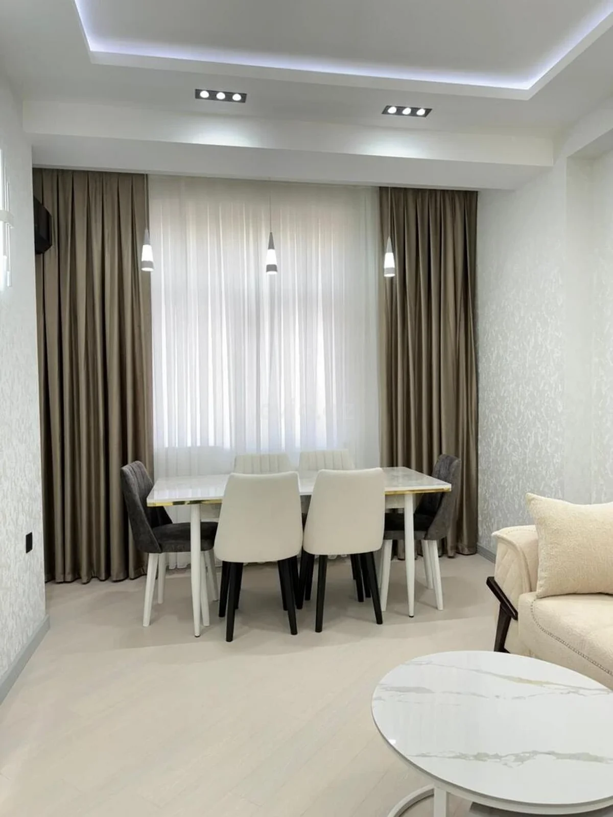 2 otaqlı tam təmirli mənzil satılır 7-ci mikrorayonda — Mənzil, Bakı (6)