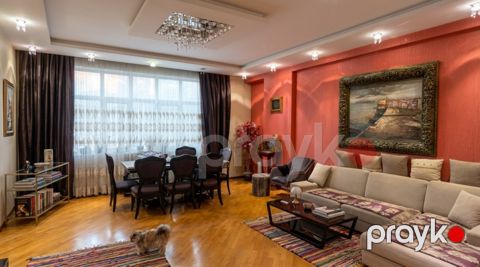 Satılır 3 otaqlı yeni tikili 160 m² — Bakı