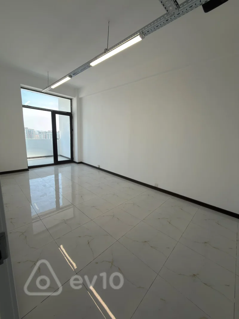 Ofis, 134 m², 28 May Metronun yaxınlığı — kirayə — Bakı
