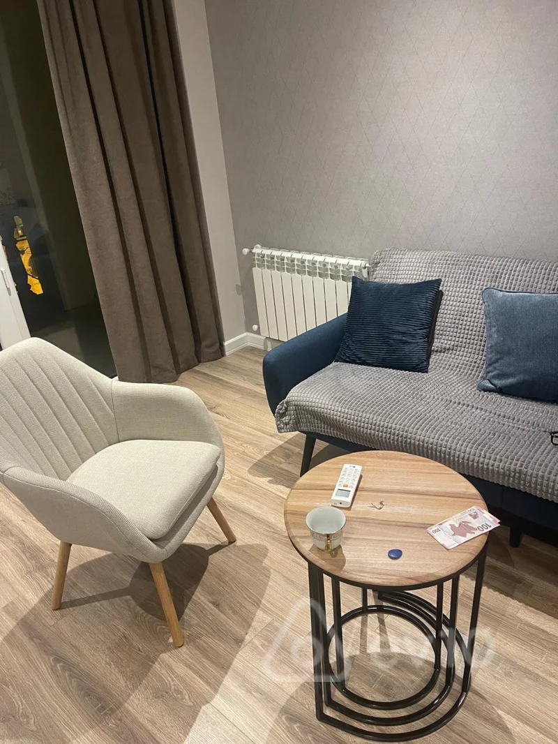 3 otaqlı mənzil, 90 m², Üzeyir Hacıbəyov — kirayə — Mənzil, Bakı (7)