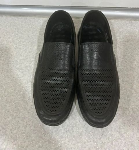 Məhsul: Kişi mokasin ayaqqabısı - Rəng: Qara - Model: Slip-on — Women's shoes