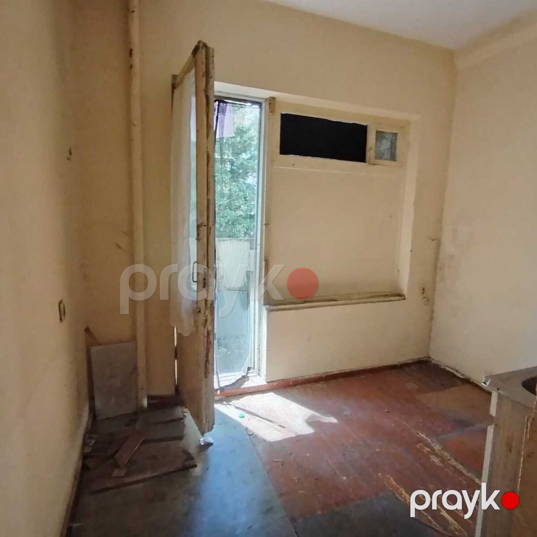 Satılır 1 otaqlı köhnə tikili 45 m² — Mənzil, Bakı (2)