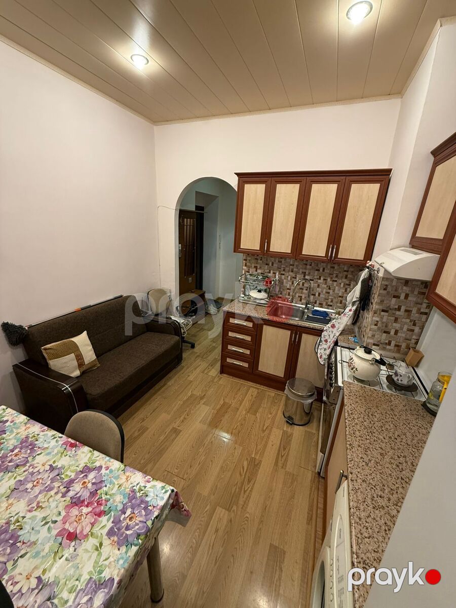 İcarəyə verilir 2 otaqlı köhnə tikili 65 m² — Mənzil, Bakı (12)