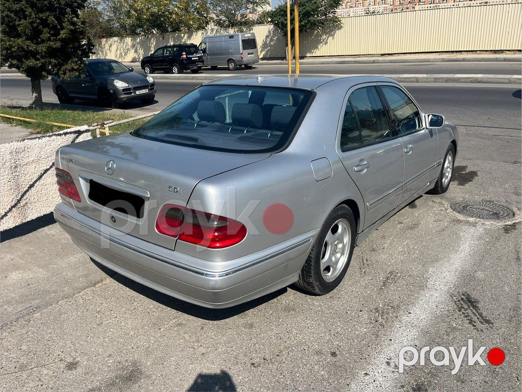 Mercedes E 270, 2.7 L, 2001 il, 427 980 km — Avtomobillər, Bakı (9)