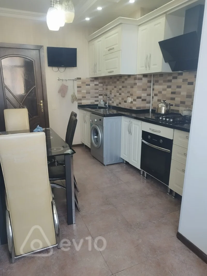 2 otaqlı mənzil, 60 m², Fətəli Xan Xoyski prospekti — kirayə — Mənzil, Bakı (9)