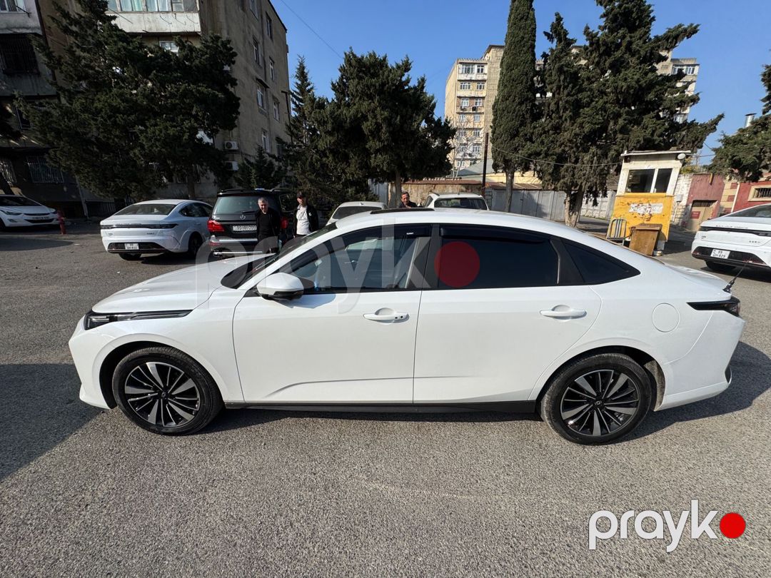 Changan icarəsi — Avtomobil icarəsi, Bakı (4)