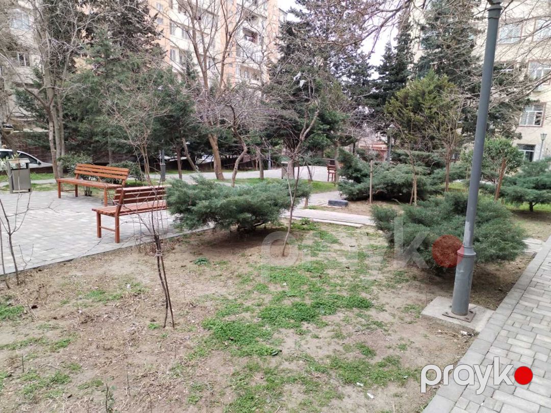 Satılır 2 otaqlı köhnə tikili 40 m² — Mənzil, Bakı (2)