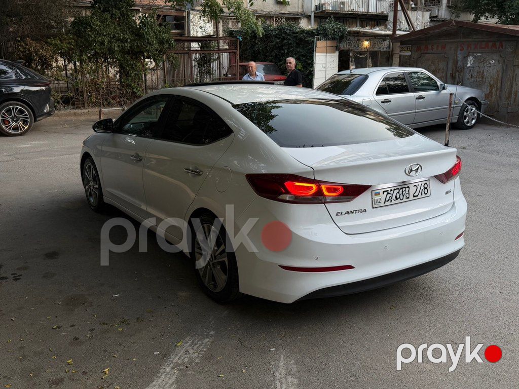 Hyundai Elantra, 2.0 L, 2018 il, 98 000 km — Avtomobillər, Bakı (3)