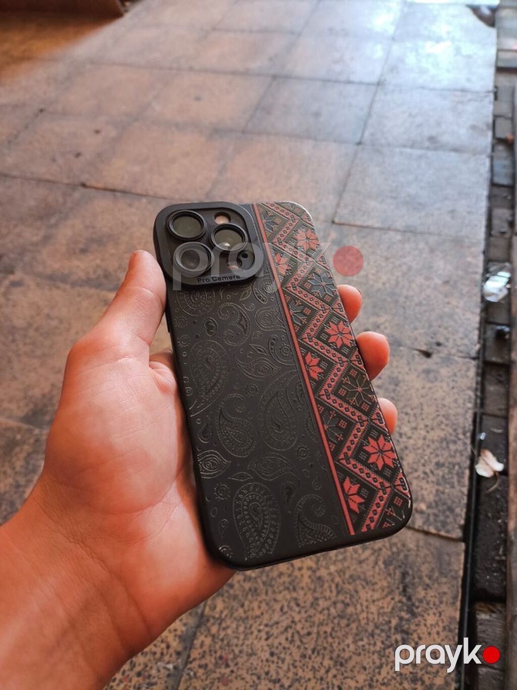 Gümüşü — Apple iPhone, Bakı (4)