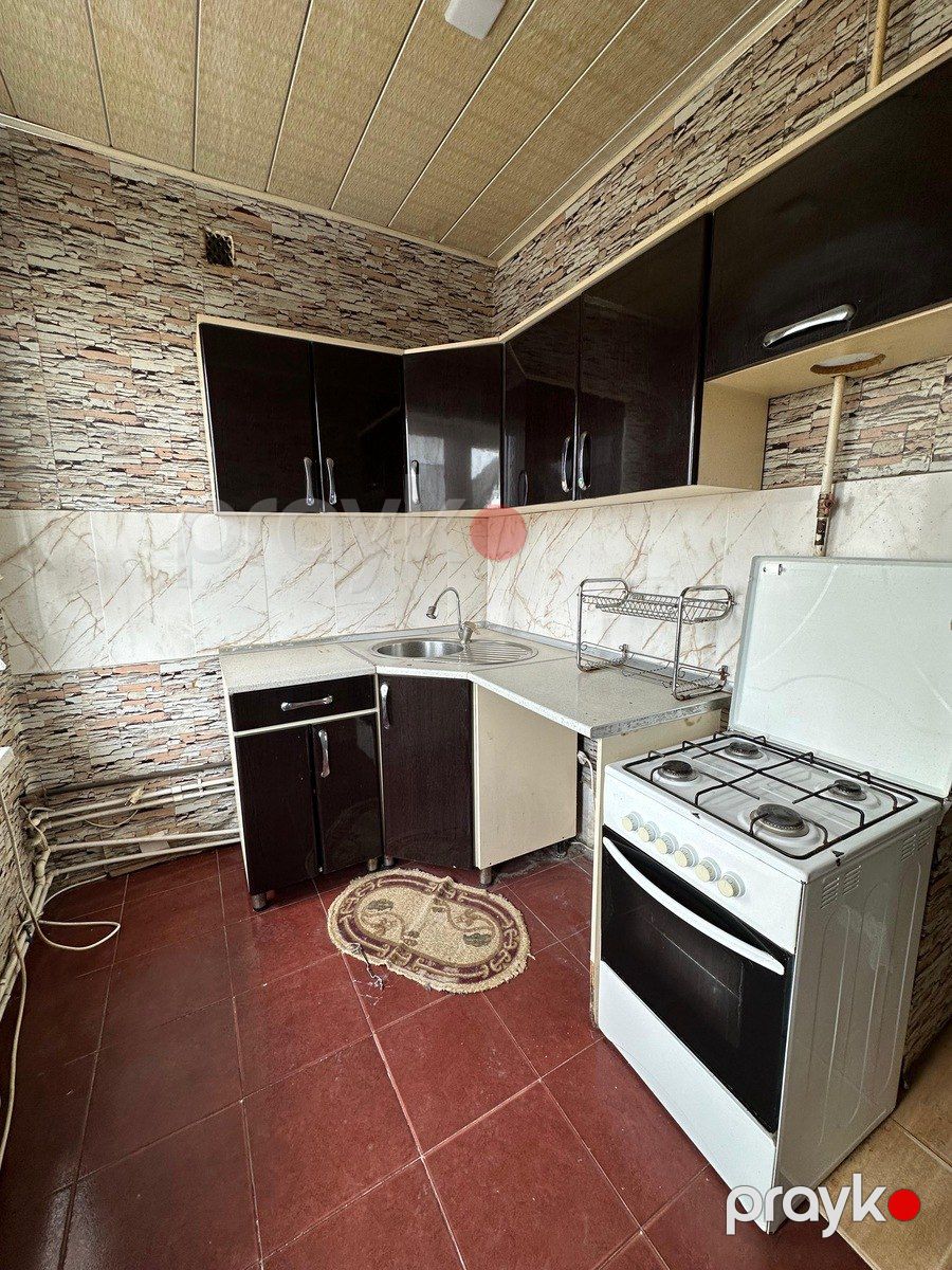 Satılır 2 otaqlı köhnə tikili 65 m² — Mənzil, Bakı (9)