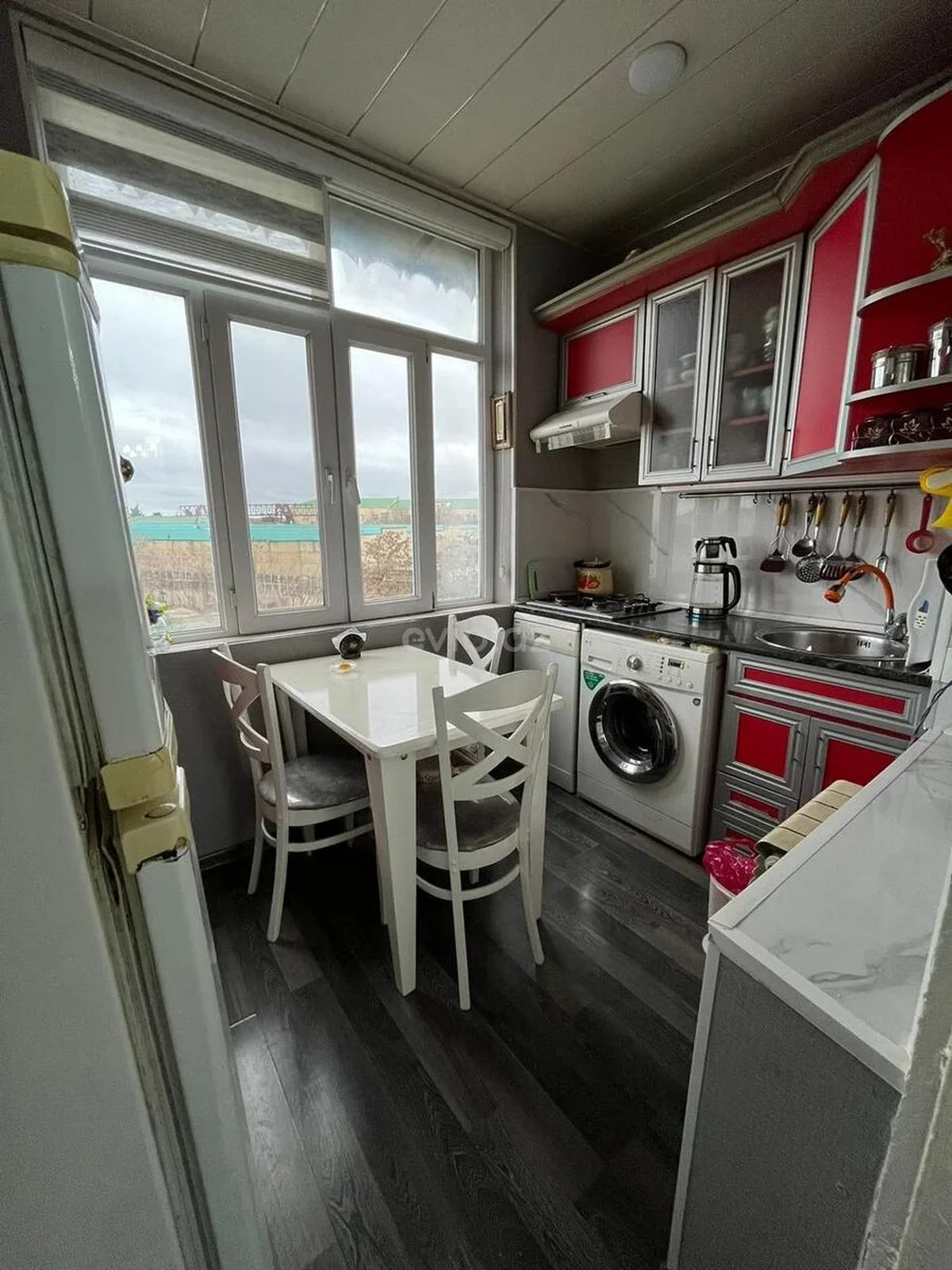 3 otaqlı tam təmirli mənzil satılır Bülbülə qəsəbəsində — Mənzil, Bakı (5)