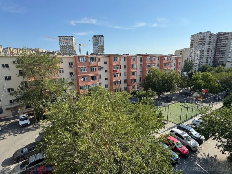 Satılır 3 otaqlı Mənzil Köhnə tikili 80 m² Bakı, Nizami r., Xalqlar Dostluğu m — Mənzil, Bakı (4)