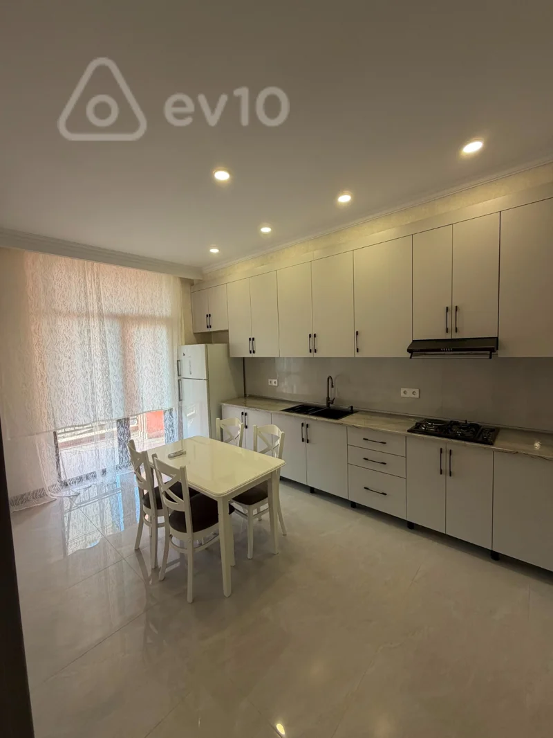 2 otaqlı mənzil, 87 m², Cəfər Xəndan küçəsi — kirayə — Mənzil, Bakı (2)