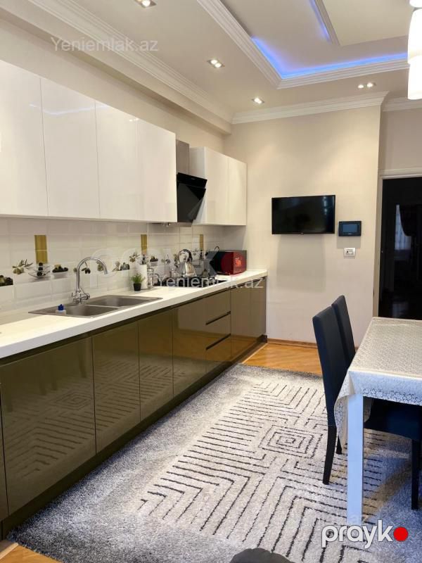 Satılır 3 otaqlı Bina evi menzil (Köhnə tikili), 115 m², 6-cı mikrorayon — Mənzil, Sumqayıt (11)