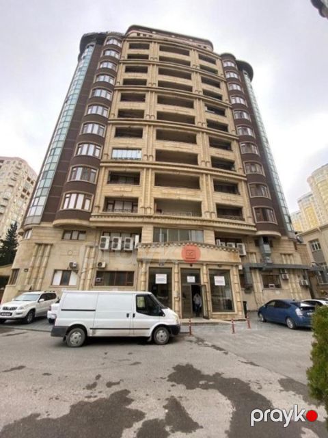 Satılır 3 otaqlı yeni tikili 137 m² — Bakı