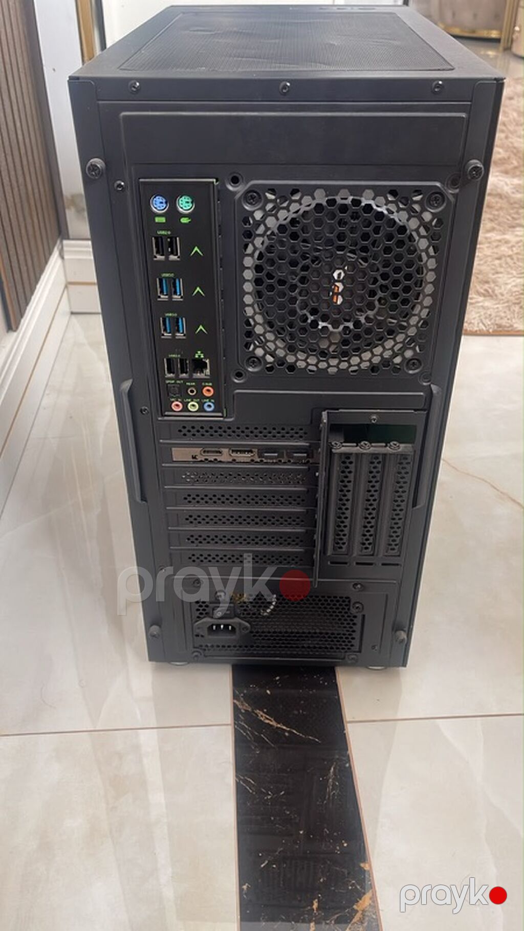 Kompüterin xüsusiyyətləri: Prosessor: Intel Xeon E5-2680 v3 Nüvə — Korpuslər, Masazır (4)
