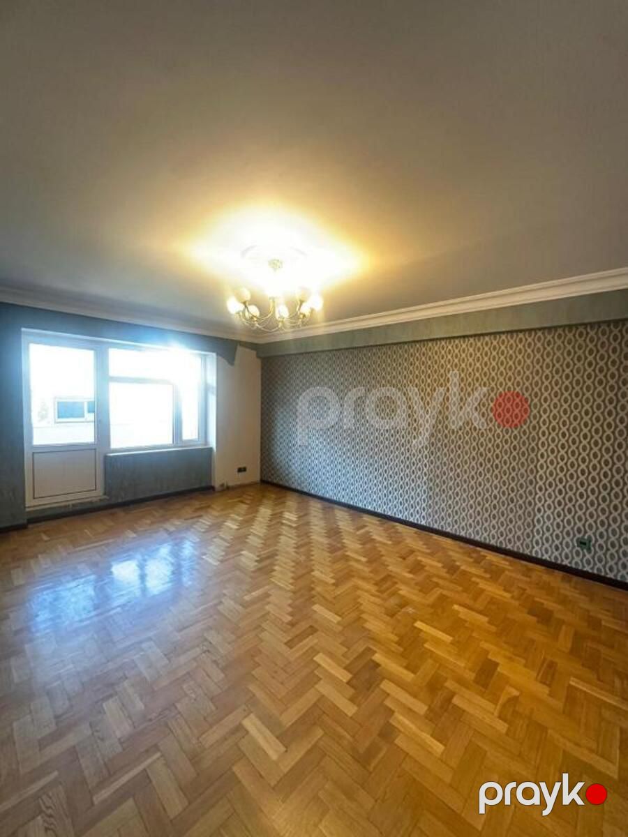 Satılır 5 otaqlı köhnə tikili 180 m² — Mənzil, Bakı (3)