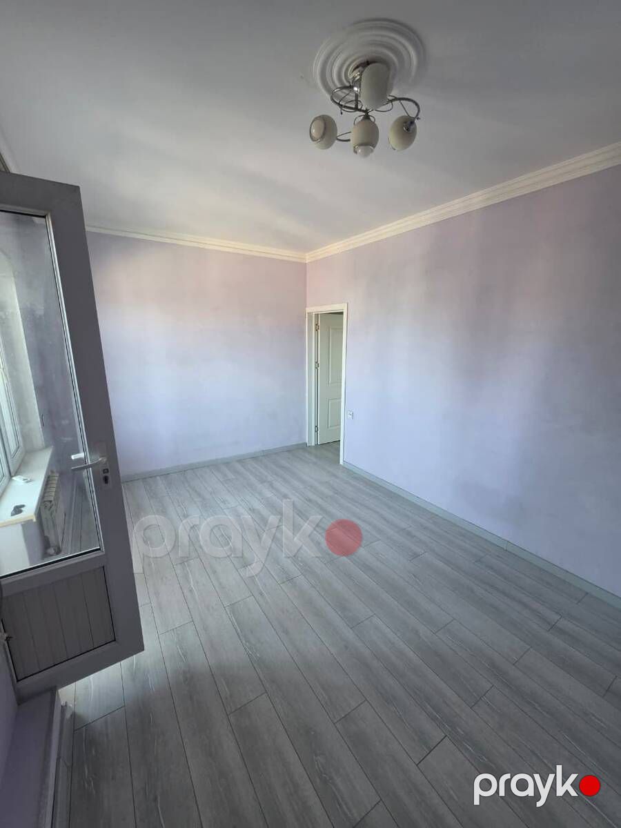 Satılır 2 otaqlı köhnə tikili 55 m² — Mənzil, Bakı (11)