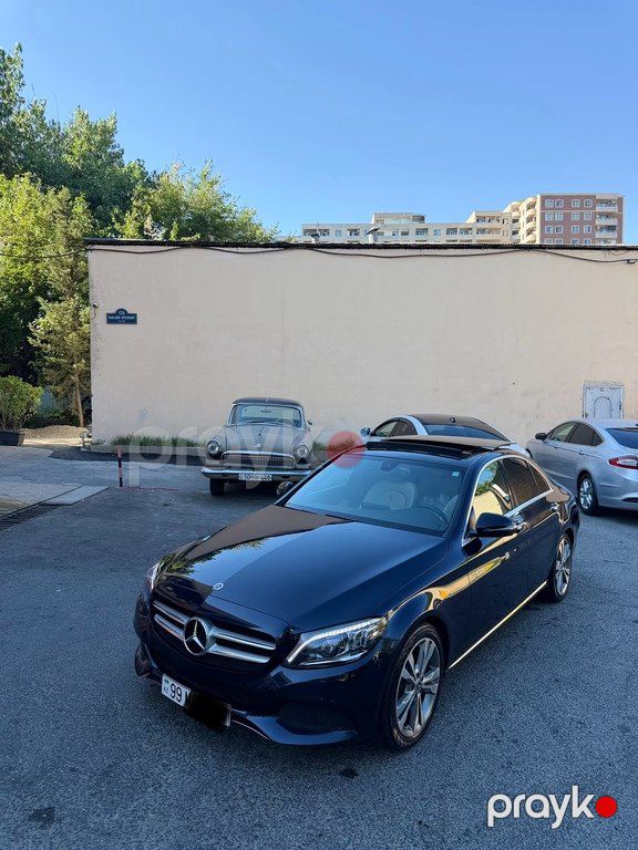 Mercedes C 300, 2.0 L, 2018 il, 117 000 km — Avtomobillər, Bakı (5)