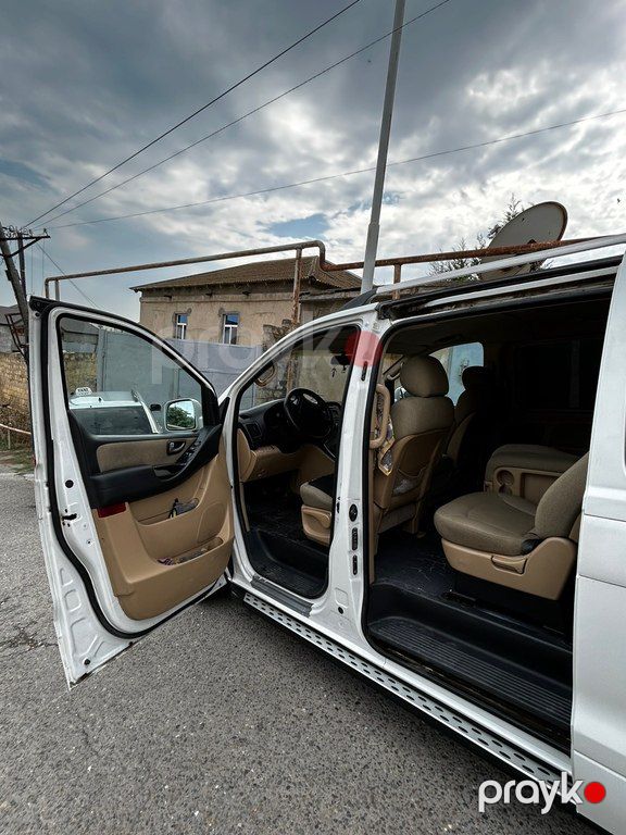 Hyundai H-1, 2.5 L, 2010 il, 370 000 km — Avtomobillər, Bakı (7)