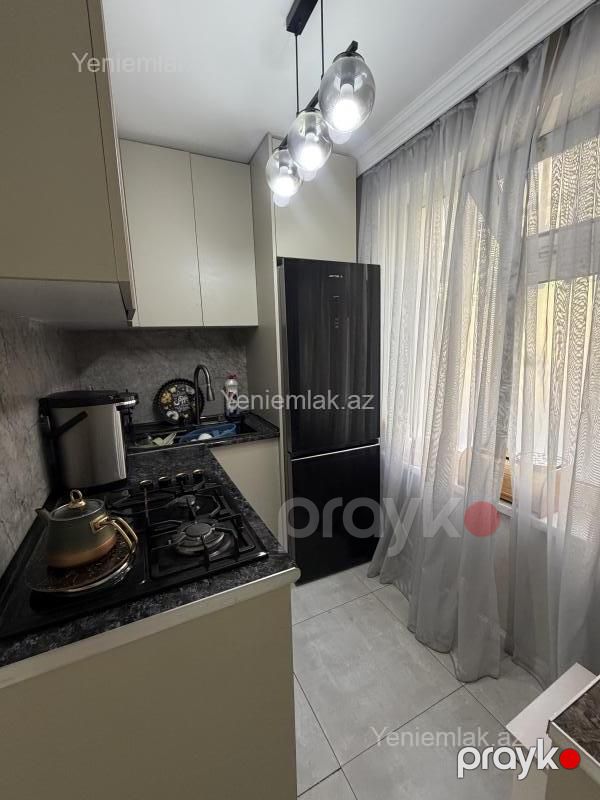 Satılır 3 otaqlı Bina evi menzil (Köhnə tikili), 65 m², 1-ci mikrorayon — Mənzil, Sumqayıt (11)