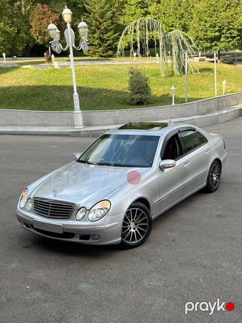 Mercedes E 320, 3.2 L, 2002 il, 439 000 km — Qəbələ