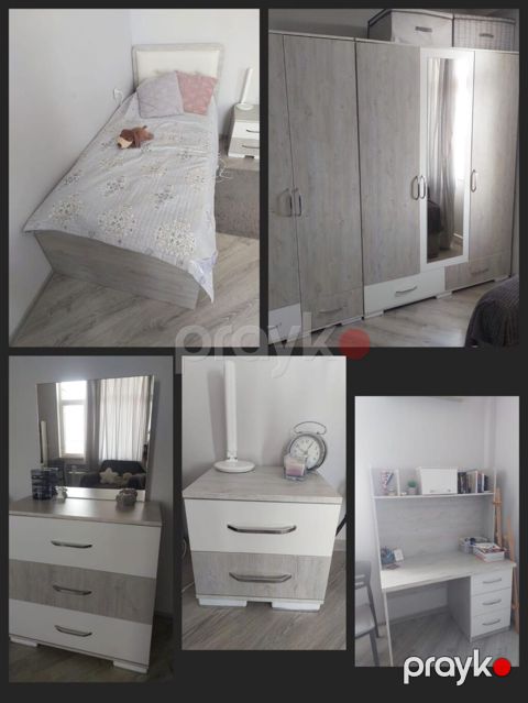 Genc otaq mebeli Satilir 550 azn Carpayi,2 eded dolab,yazi — Bakı