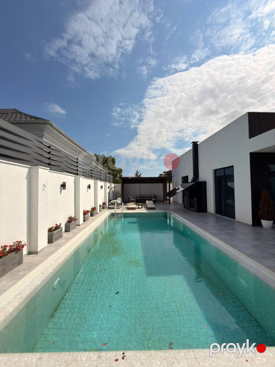 Satılır 5 otaqlı həyət evi/bağ evi 230 m² — Ev, villa, Bakı (11)