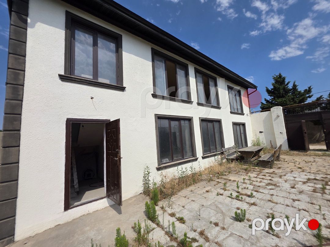 Satılır 7 otaqlı həyət evi/bağ evi 250 m² — Ev, villa, Bakı (3)