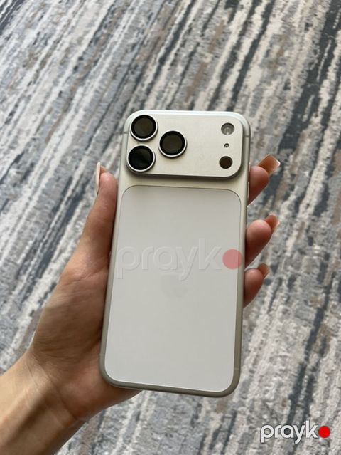 IPhone 17 Pro Max, 256 GB, Sənədlərlə — Bakı