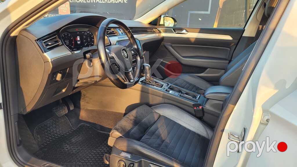 Volkswagen Passat, 1.8 L, 2018 il, 175 000 km — Avtomobillər, Bakı (11)