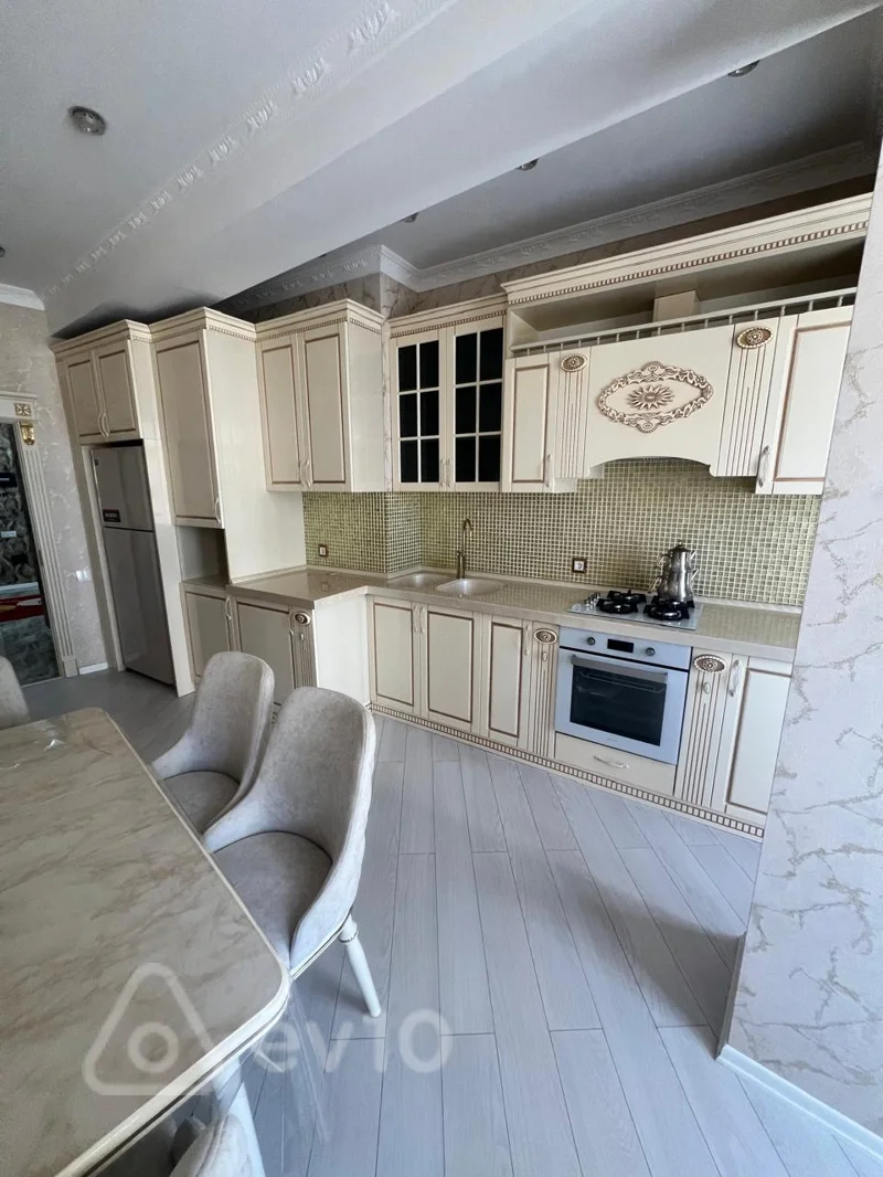 2 otaqlı mənzil, 103 m², Nizami metrostansiyası — kirayə — Mənzil, Bakı (5)