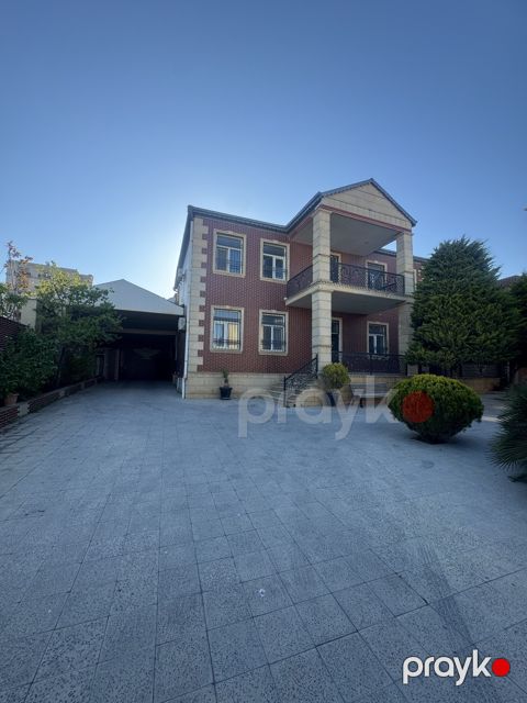 Satılır 6 otaqlı həyət evi/bağ evi 300 m² — Bakı