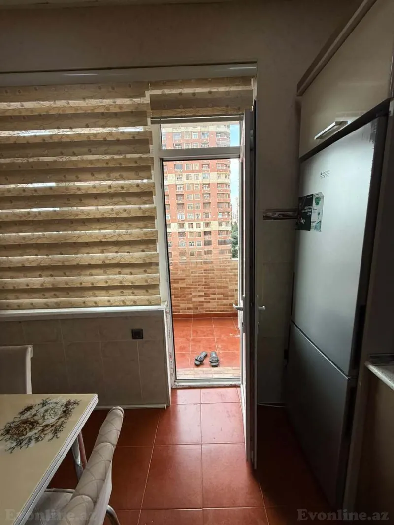 Kirayə verilir 2 otaqlı Mənzil Yeni tikili 130 m² Bakı, Yasamal r., Elmlər Akademiyası m — Mənzil, Bakı (8)