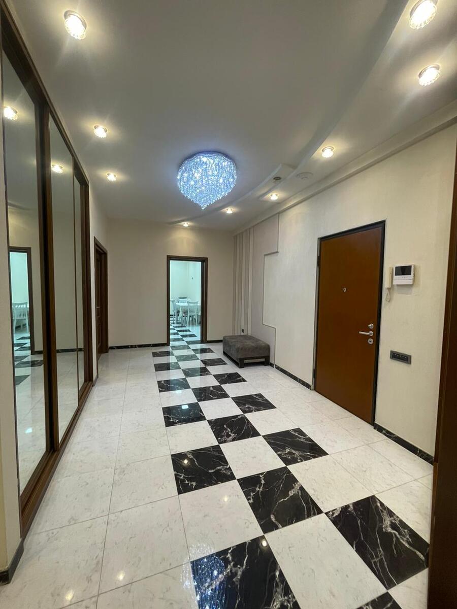 Satılır 3 otaqlı yeni tikili 159 m² — Mənzil, Bakı (9)