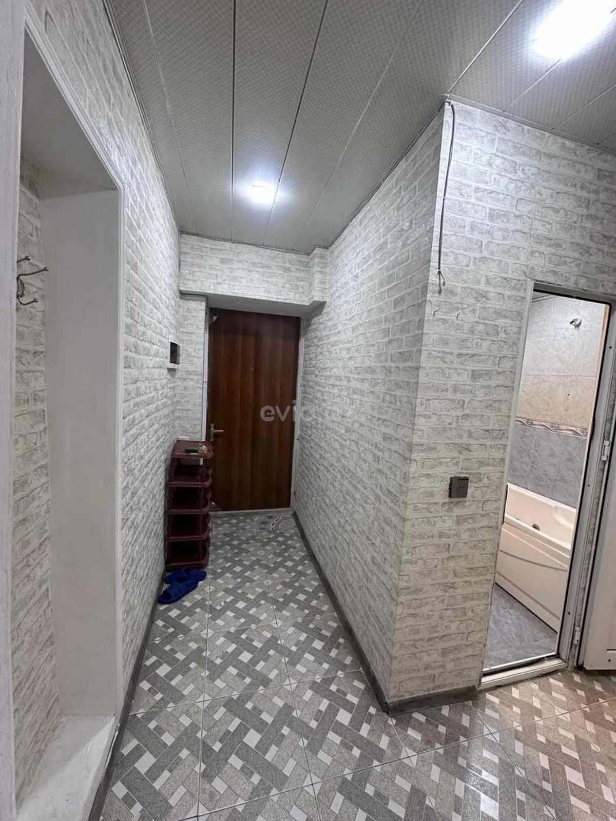 Kirayə 2 otaqlı mənzil Qara Qarayev metrosu yaxınlığında — Mənzil, Bakı (7)