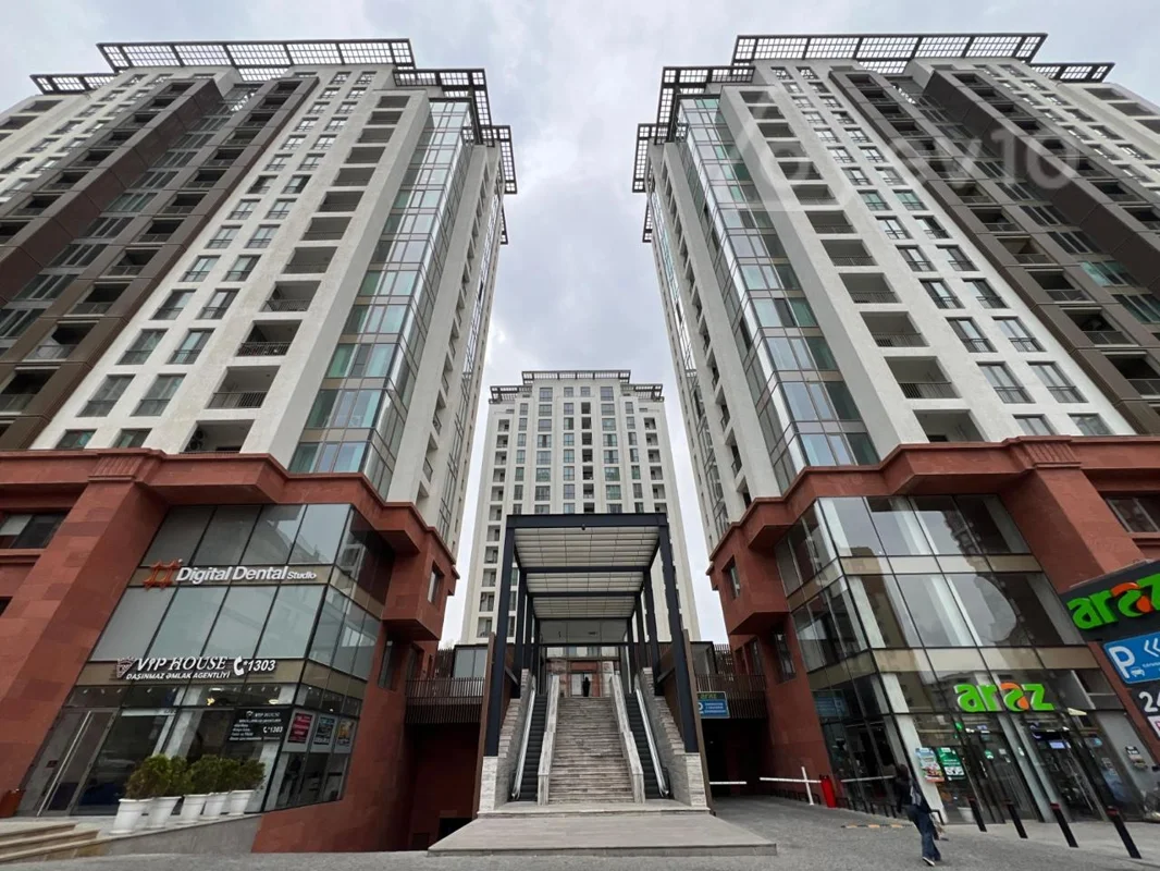 3 otaqlı mənzil, 100 m², İsmail BƏY Qutqaşınlı — Bakı