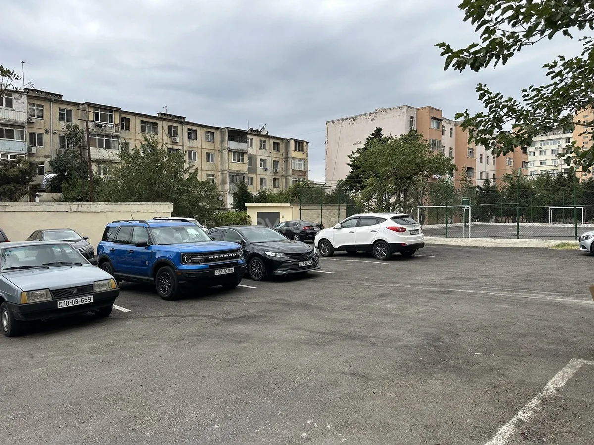2 otaqlı tam təmirli mənzil satılır 8-ci kilometr qəsəbəsində — Mənzil, Bakı (12)