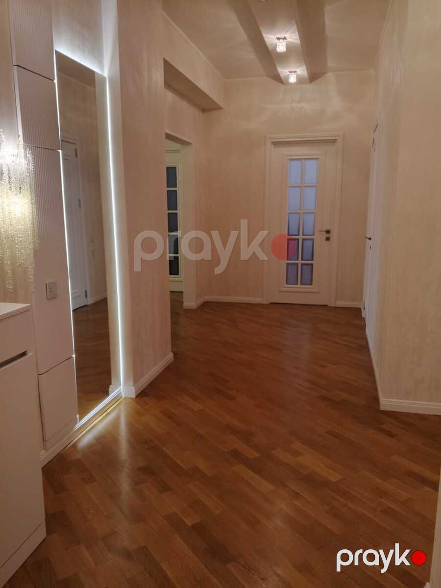 Satılır 4 otaqlı yeni tikili 150 m² — Mənzil, Bakı (5)