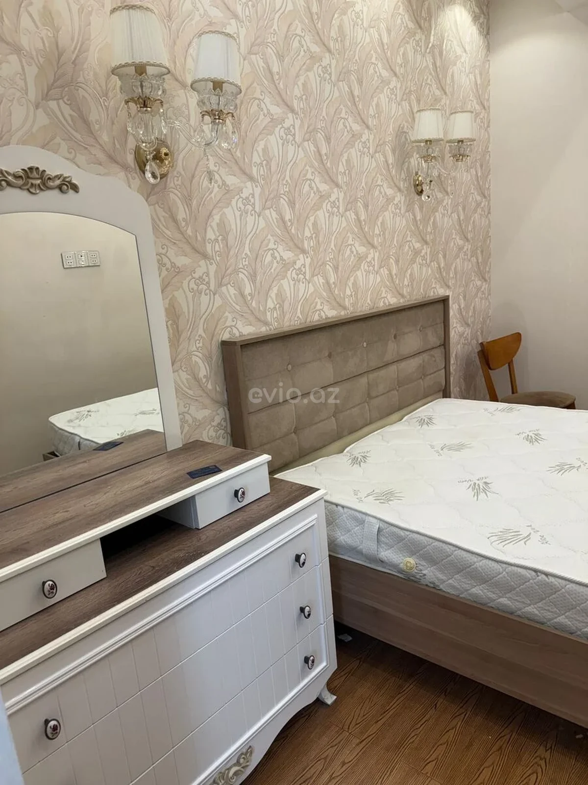 Kirayə 3 otaqlı mənzil 20 Yanvar metrosu yaxınlığında — Mənzil, Bakı (2)