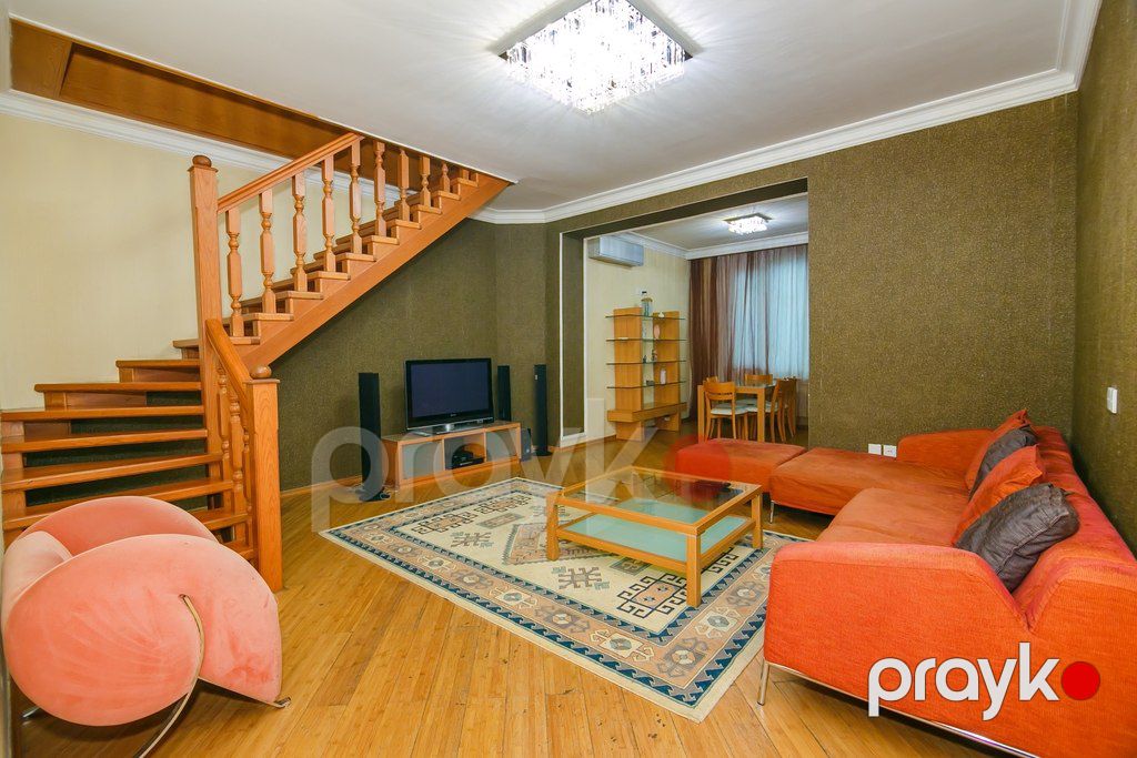 İcarəyə verilir 4 otaqlı köhnə tikili 140 m² — Mənzil, Bakı (9)