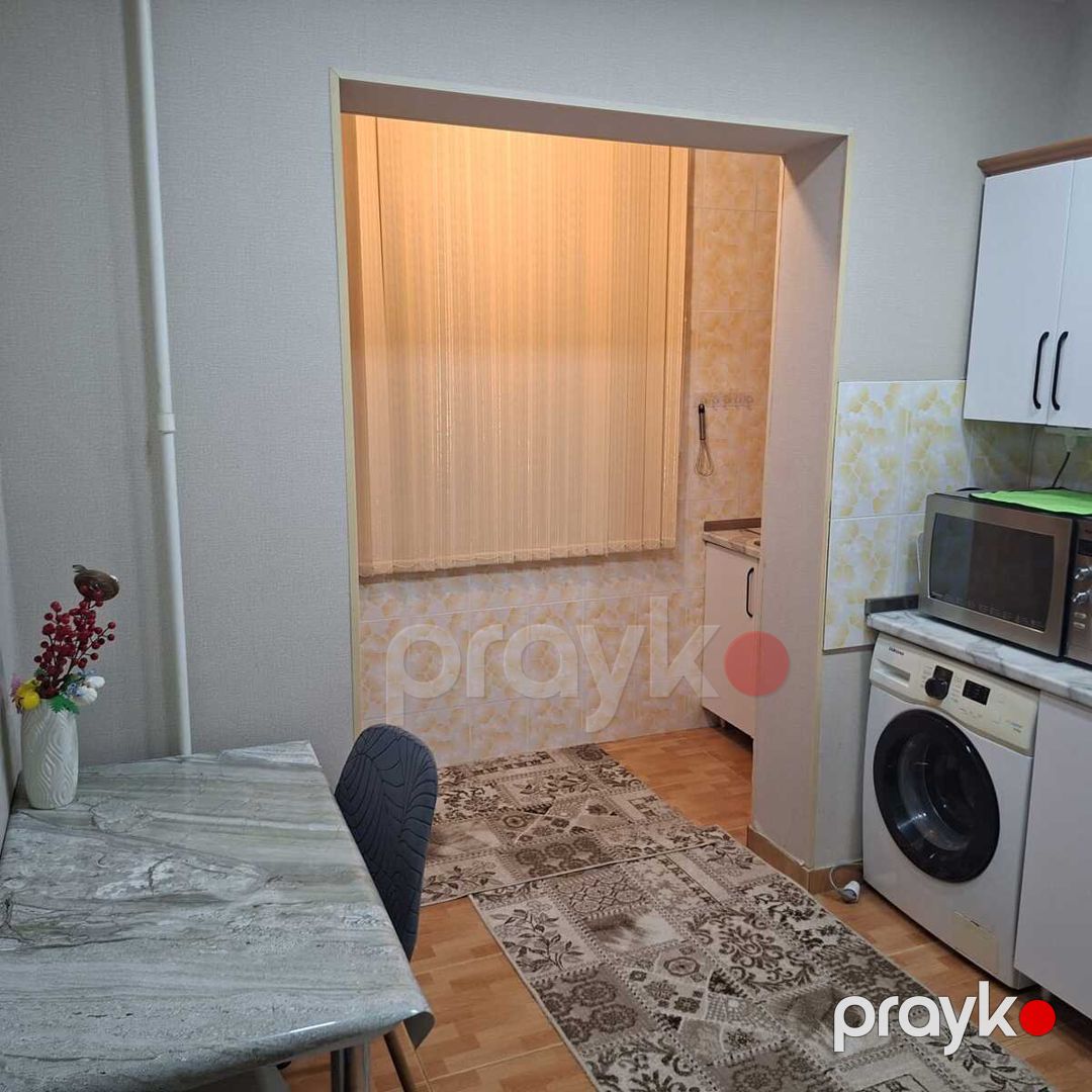 Satılır 4 otaqlı köhnə tikili 85 m² — Mənzil, Bakı (12)