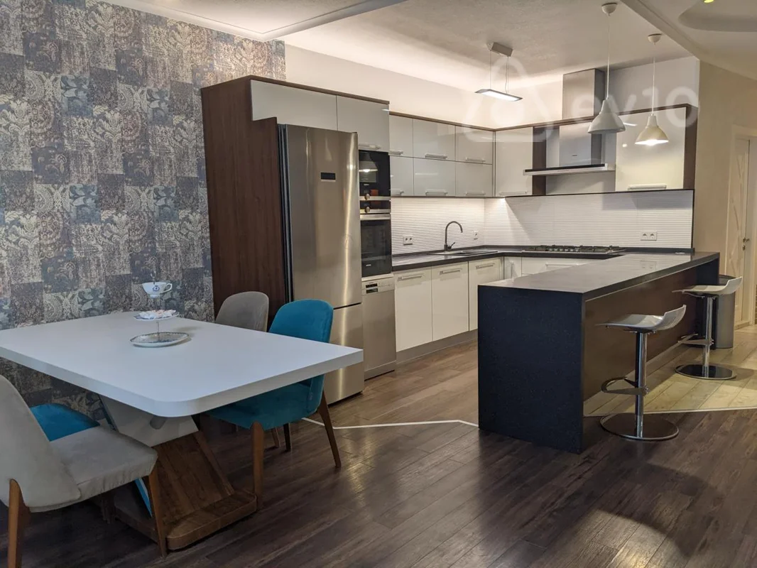 3 otaqlı mənzil, 135 m², Fuad İbrahimbəyov küçəsi — kirayə — Mənzil, Bakı (2)