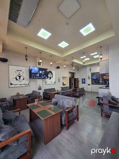 Satılır obyekt 500 m² — Bakı