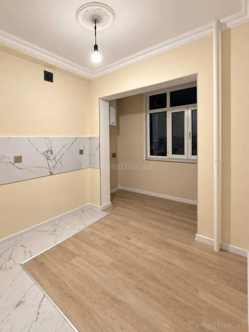 Satılır 2 otaqlı Mənzil Köhnə tikili 65 m² Bakı, Xətai r., Həzi Aslanov — Mənzil, Bakı (6)