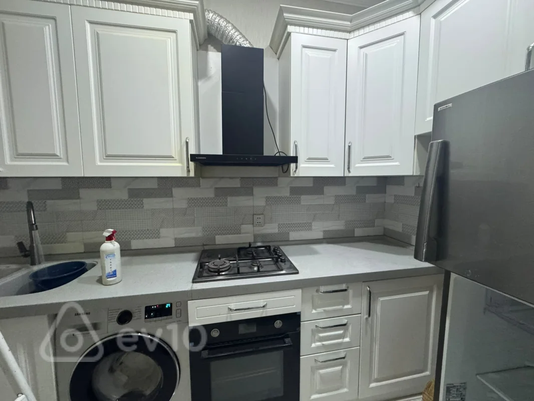 3 otaqlı mənzil, 80 m², Təbriz küçəsi — kirayə — Mənzil, Bakı (9)