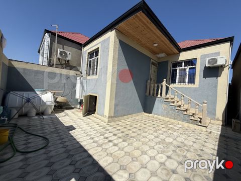 Satılır 2 otaqlı həyət evi/bağ evi 50 m² — Bakı