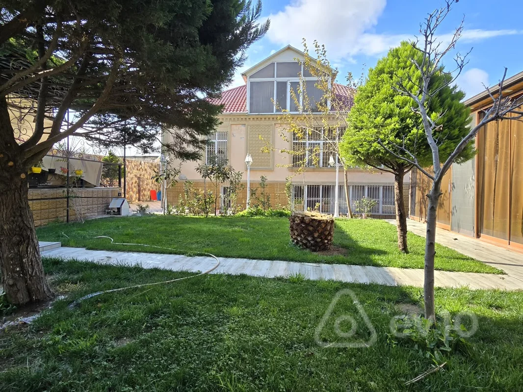 7 otaqlı həyət evi, 350 m², Mərdəkan qəs — Ev, villa, Bakı (3)