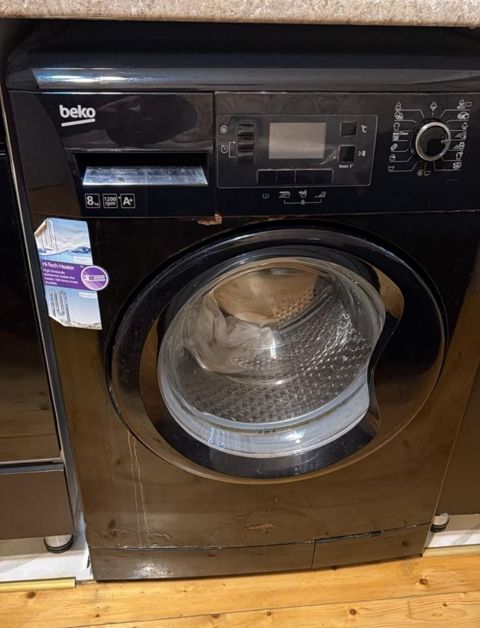 Beko paltaryuyan 8 kq tam işlekdir satilir 220 azn Unvan — Bakı