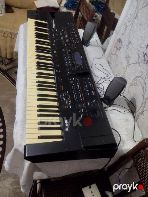 Sintezator, Roland, İşlənmiş — Masazır